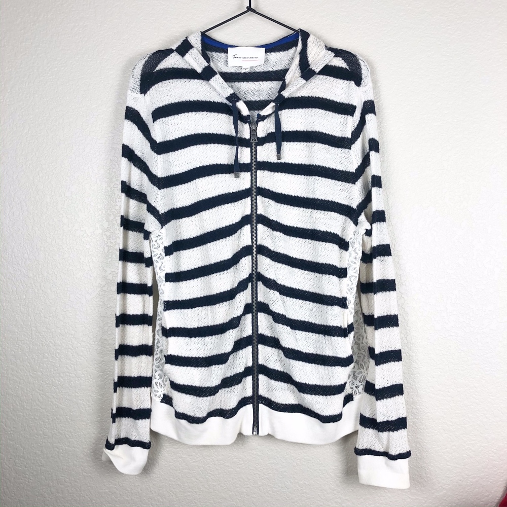 Two by Vince Camuto zip up